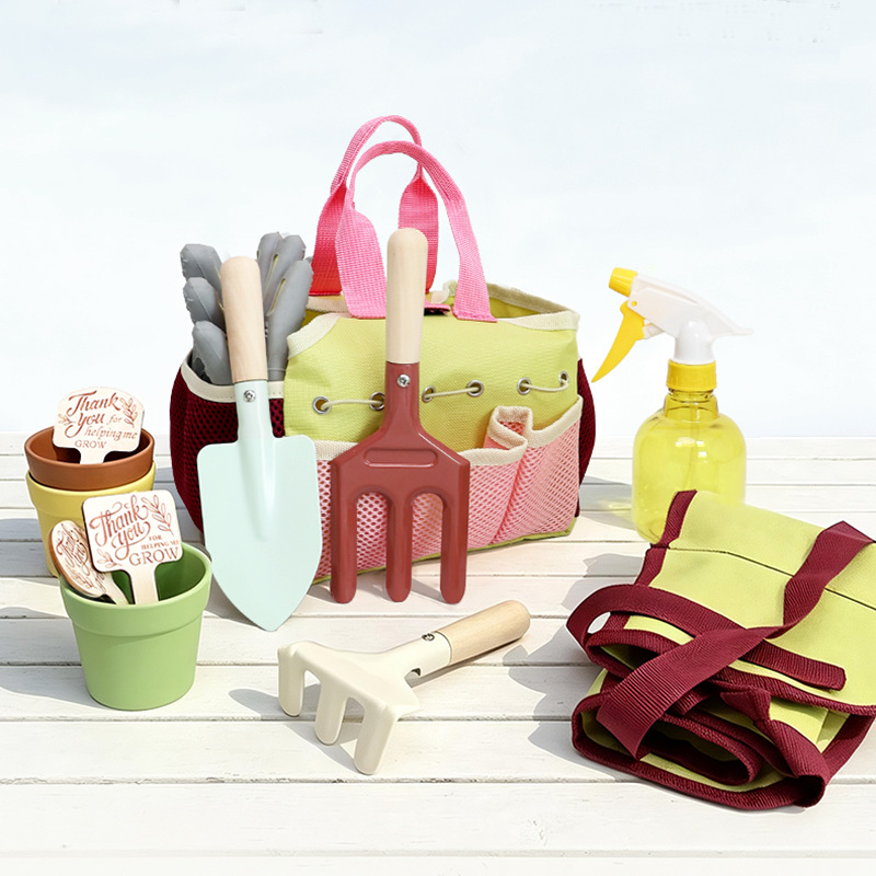 キッズガーデンツールセットごっこ遊び屋外シャベル熊手鍬水まき - Gardening Tools Gift Set のレビューと価格