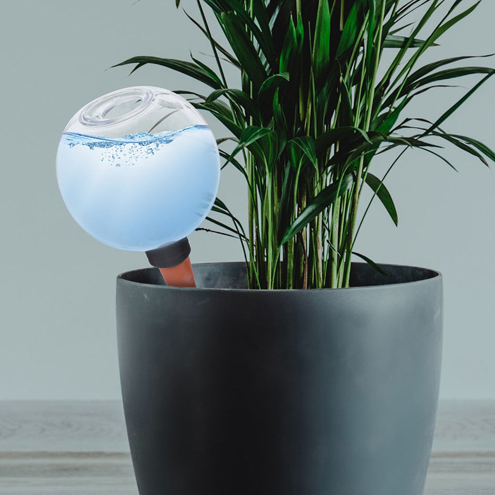 3個入り自動給水器、屋内外植物用自動散水器、自動給水プランタ - Self-Watering Planter のレビューと価格